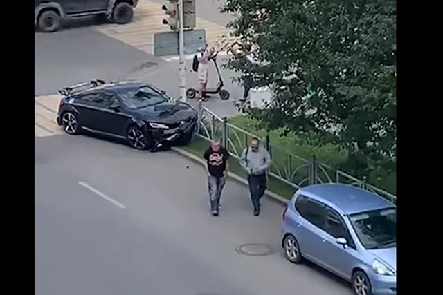 ГИБДД: Водитель разбитого Audi пока остается неустановленным