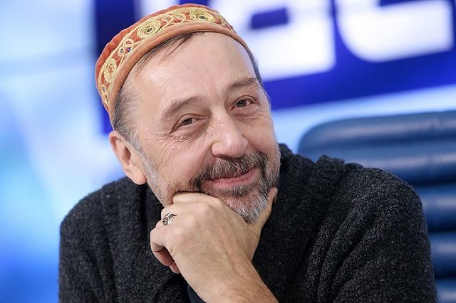 Николай Коляда сообщил актерам, что уходит из театра с 20 декабря