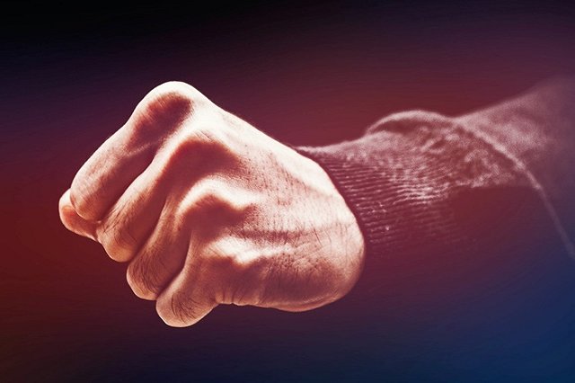 Два студента подрались из-за места в общежитии УрФУ