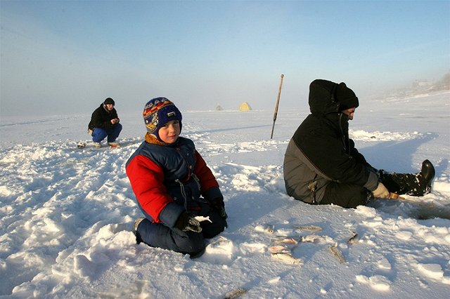 Три человека на озере Большой Кременкуль утонули во время рыбалки