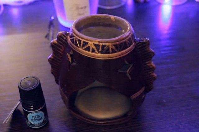 Аптекари назвали самый популярный у покупателей запах аромамасла