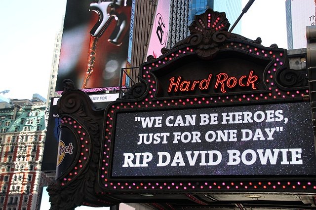 Дэвид Боуи оставил наследникам более 870 млн долларов