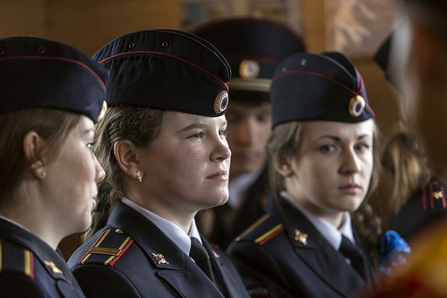 СМИ: Курсанты Уральского института МВД саботируют охрану правопорядка 9 Мая