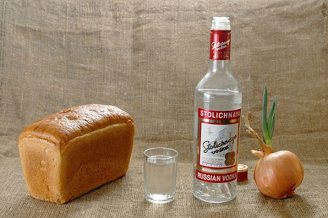 Россия осталась без дешевой водки