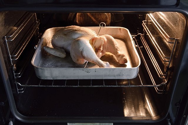 «Среднеуральская птицефабрика» заявила о массовом сокращении сотрудников