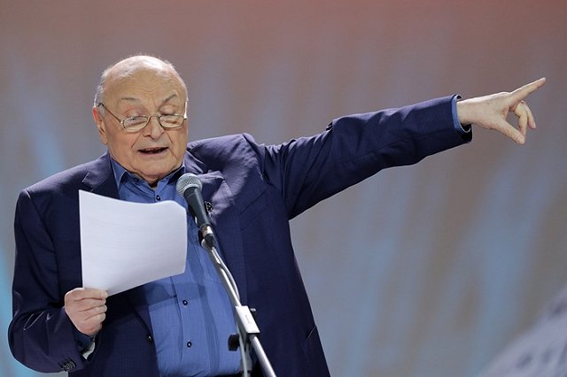 Представитель Михаила Жванецкого объявил об его уходе со сцены