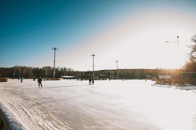 В Екатеринбурге закроют каток в парке Маяковского