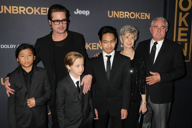 Шайло Джоли-Питт стала звездой премьеры фильма матери