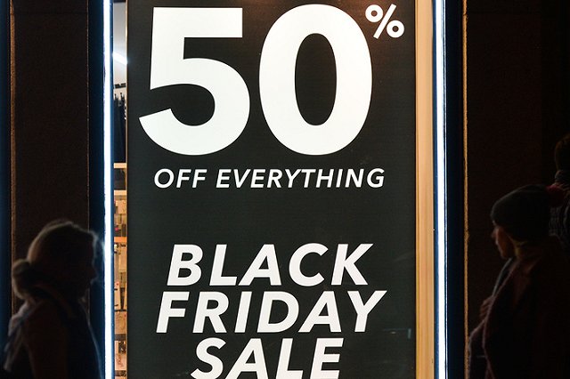 Вместо «черной пятницы» в России появится «белая суббота»