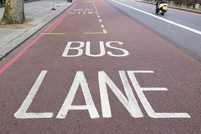 Уже к лету этого года в Екатеринбурге появится 13 километров выделенных полос