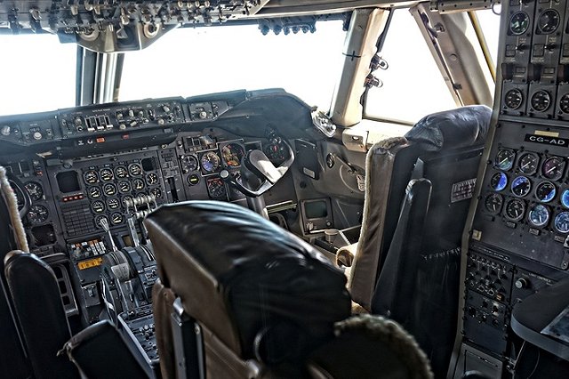 Пилоты вручную сажали экстренно приземлившийся в Крыму самолёт из Екатеринбурга