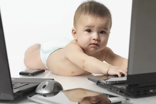 Исследование: планшеты и смартфоны лишают дошкольников сна