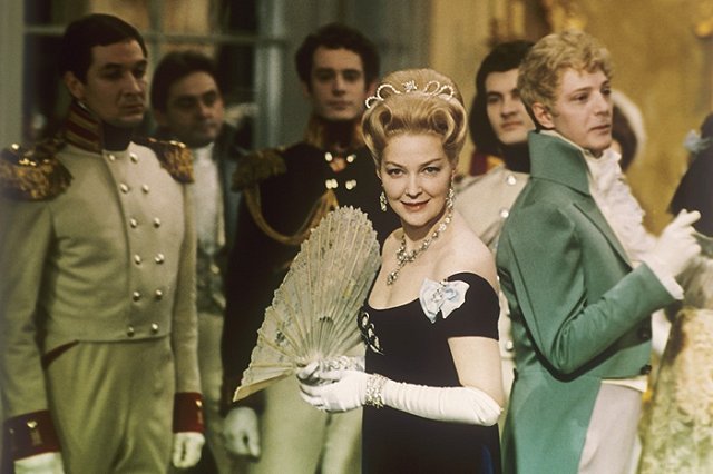 Ирине Скобцевой — 90. Путин и Медведев поздравили актрису с юбилеем