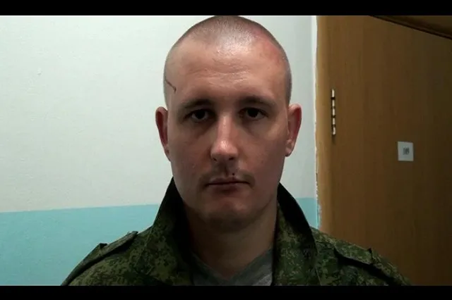 Уральца, разбившего арматурой депутатские авто, отправили под домашний арест