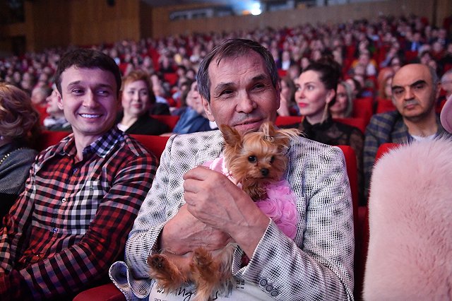 Бари Алибасов срочно переписал завещание