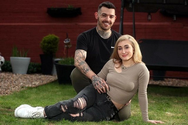 Британец, порвавший с украинской беженкой Каркадым, снова с ней сошелся