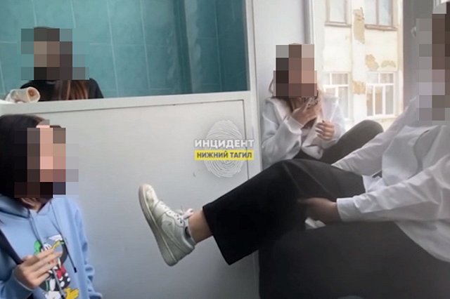 В Нижнем Тагиле сверстники жестоко избили девочку в школьном туалете