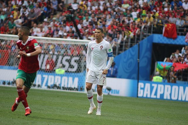 Уход Роналду из «Реала» связали с Месси