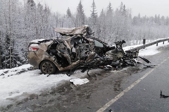 В жутком ДТП на трассе Екатеринбург-Пермь погибли 3 человека