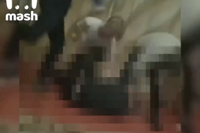 Находится в бессознательном состоянии: на вписке жестоко избили 18-летнего парня