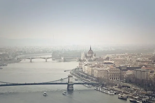 Венгрия первой в ЕС зарегистрировала вакцину «Спутник V»