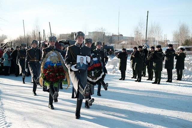 В Ревде простились с погибшим в ходе СВО 27-летним десантником