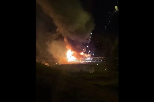 В Подмосквье эффектно сгорела фура с фейерверками