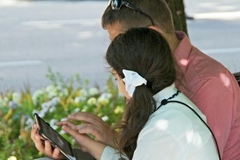 82% родителей тайно следят за детьми в соцсетях