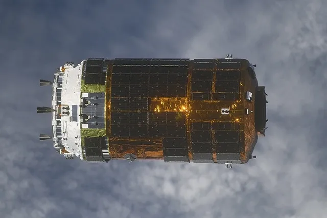 Екатеринбургский космонавт отправил на Землю японский грузовик