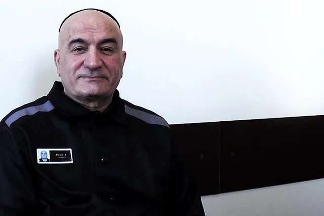 Осужденный полиглот из екатеринбургской ИК-10 знает шесть языков