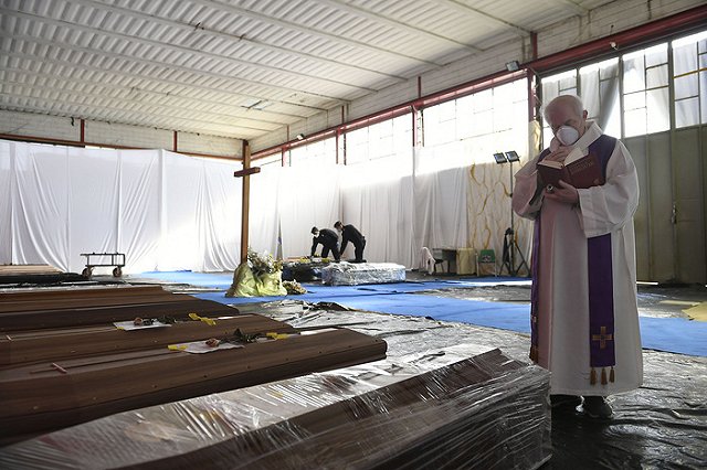 На Урале сотрудники морга перепутали тела умерших