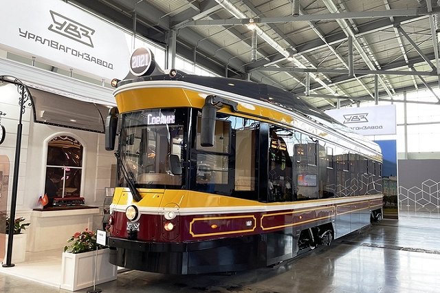 «Уралтрансмаш» может передать сборку трамваев Питеру