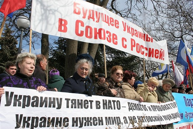 Группа итальянских депутатов объявила о планах посетить Крым