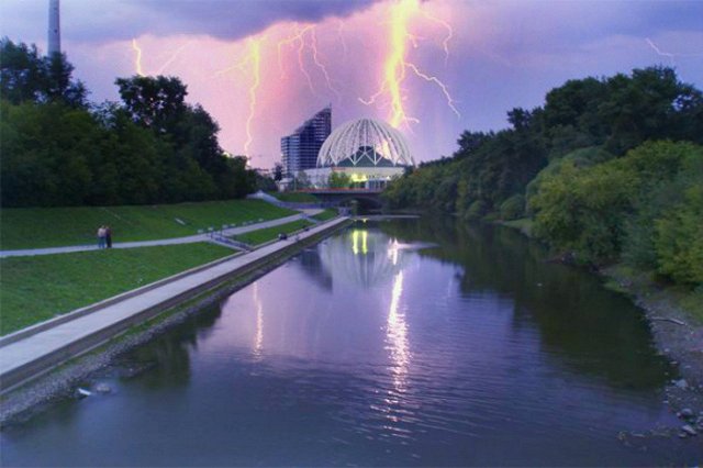 МЧС предупреждает о непогоде в Свердловской области