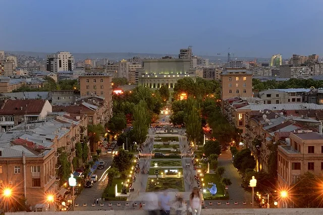 В Армении объявили «бархатную революцию»