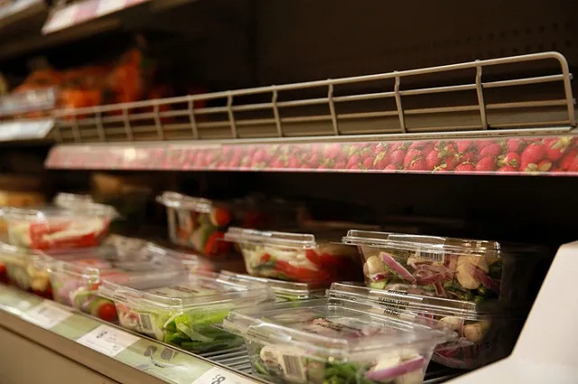 Австралийский суд отпустил обвиняемую в подкладывании игл в клубнику