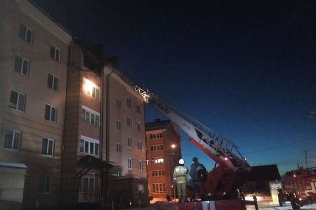 Неизвестные подожгли квартиру свердловского мэра