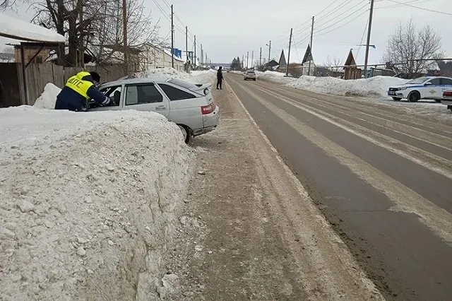В селе Курьи мальчик получил травму головы по вине отца за рулем