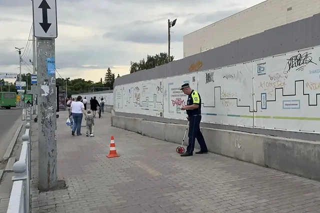 В Екатеринбурге два самокатчика влетели друг в друга около цирка