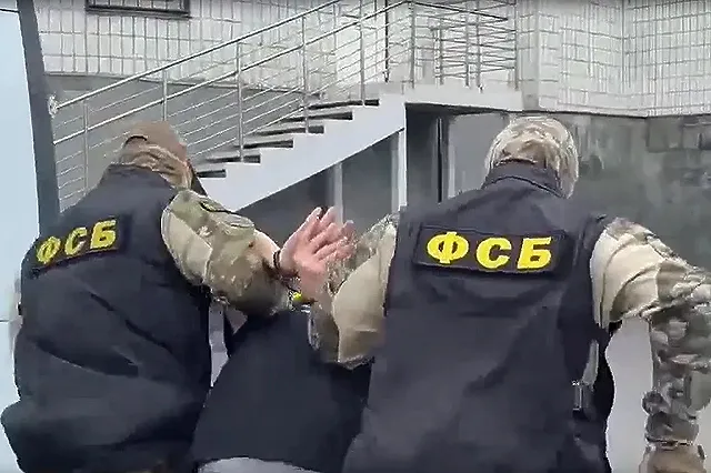 В Свердловской области задержали подростка, вербовавшего сверстников для работы на Украину