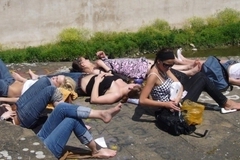 Русских туристов  в Италии решили учить хорошим манерам