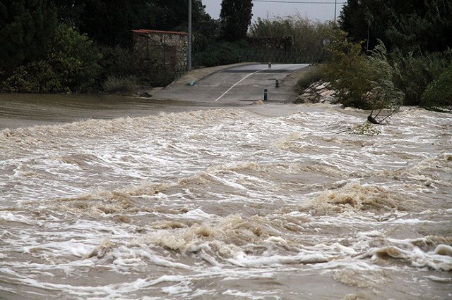 Сочи: сель отрезал четыре села, водителей просят остаться дома