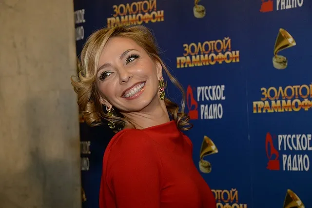 Захарова ответила на критику в адрес посвященного холокосту номера Навки