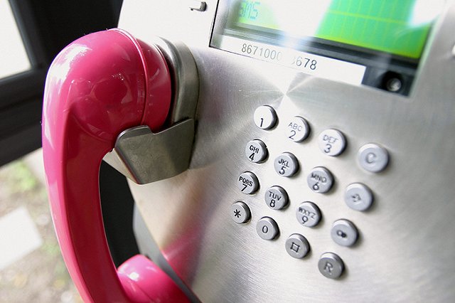 Местные звонки с таксофонов в Екатеринбурге станут бесплатными