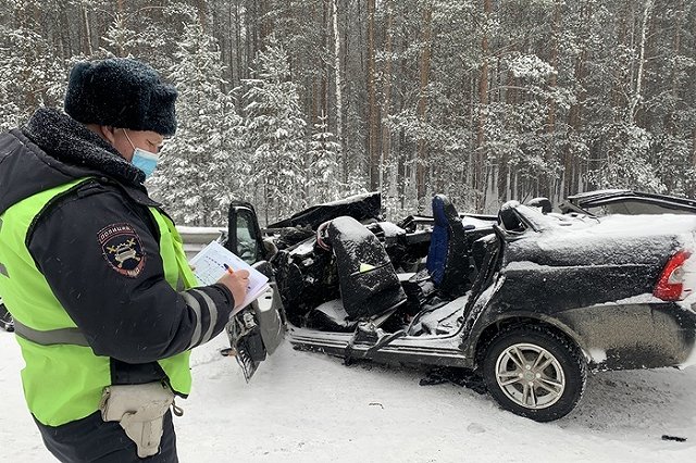 Вынесен приговор водителю, по вине которого в ДТП погибли двое детей и их отец