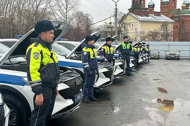 Маленький свердловчанин три года готовится пополнить ряды сотрудников ДПС (ФОТО)