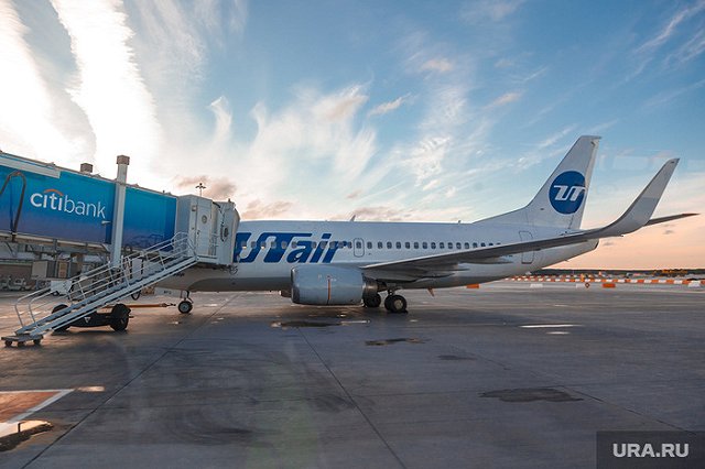 «ЮТэйр» поощрила пилотов, избежавших катастрофы в аэропорту Барселоны