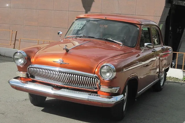 Правительство Свердловской области распродает автопарк 10-летней давности