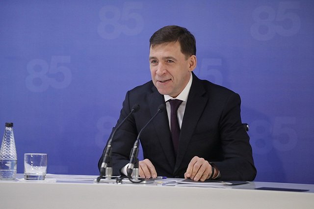 Куйвашев рассказал о том, кто ведет его Instagram