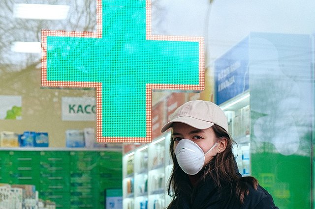 В Свердловской области начнут бесплатно раздавать лекарства от коронавируса